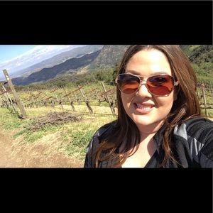 Meet your Posher, Amanda